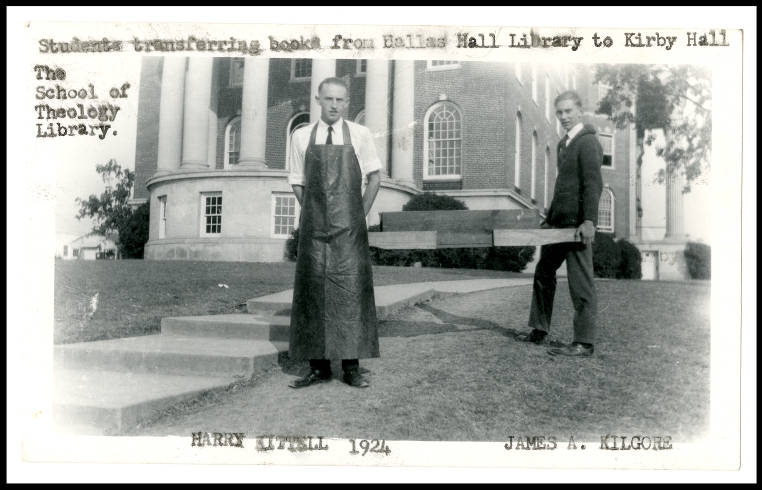 1920s_1924 photograph of students transferring books from the Dallas Hall Library to Kirby Hall